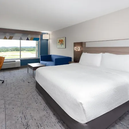 Holiday Inn Express & Suites Reedsburg - Dells Area By Ihg Exterior photo