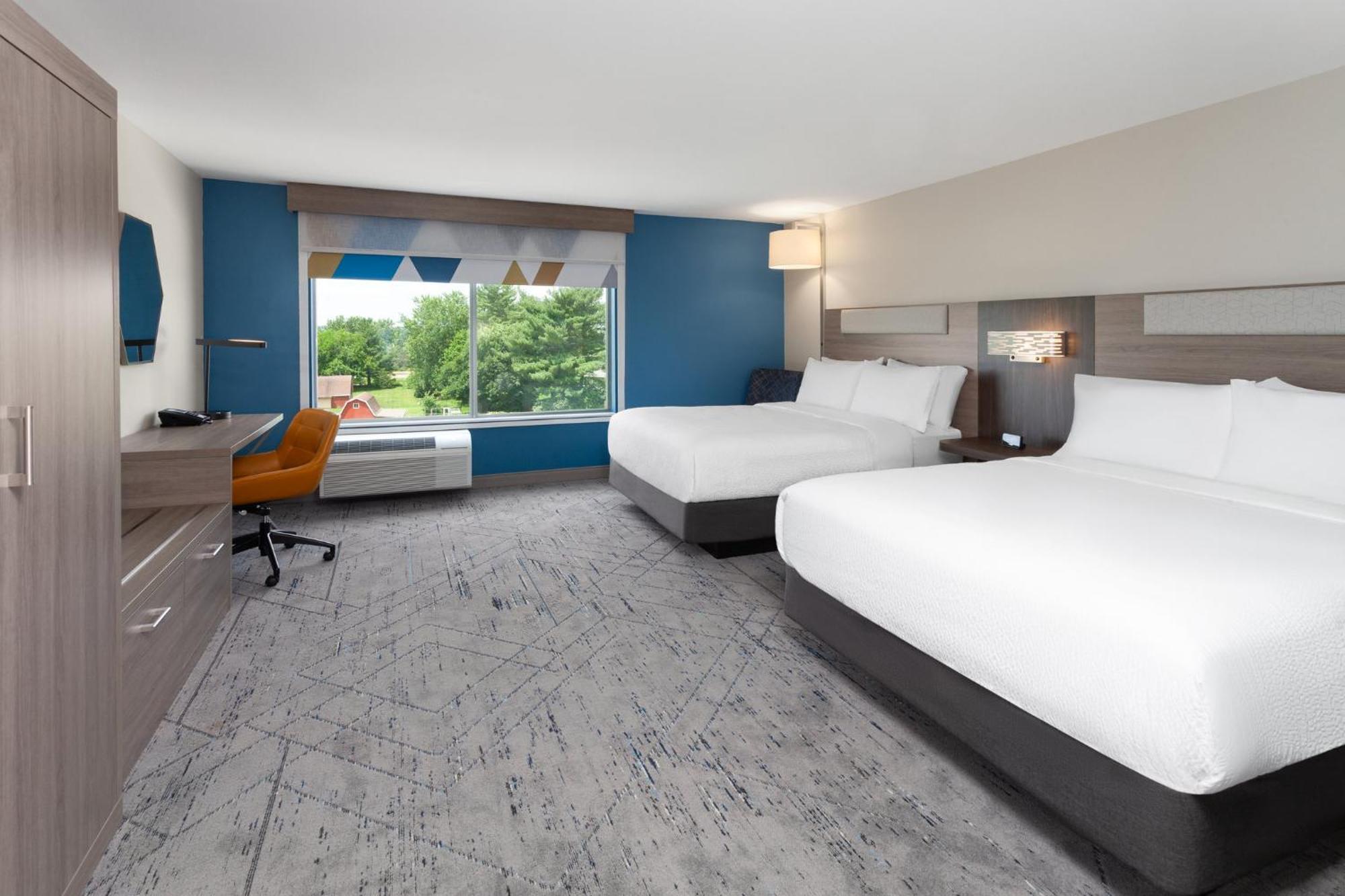 Express & - Dells Area By Ihg Hotel 3*